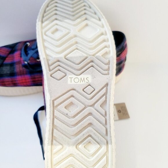 Toms Red and Blue Plaid Sneakers - Picture 4 of 8